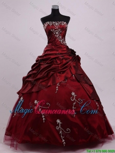 Elegant Strapless Ball Gown Wine Red Sweet 16 Dresses with Appliques