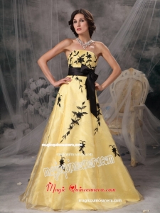 Beautiful Yellow And Black Mother Dress Strapless Appliques for 2015