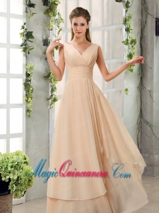 Ruching V Neck Chiffon Dama Dresses in Champagne