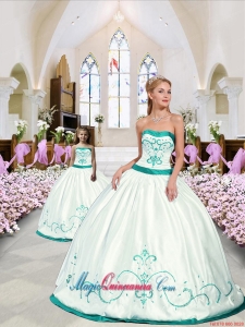 2015 Fashionable Embroidery Princesita Dress in White and Turquoise