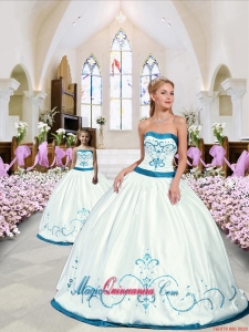 2015 Modest Embroidery White and Blue Princesita Dress