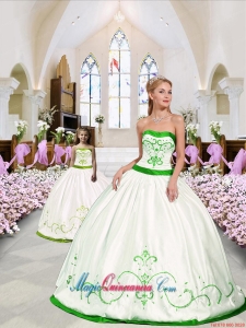 Beautiful Embroidery White and Spring Green Princesita Dress for 2015 Spring