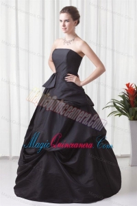 Strapless A-line Black Taffeta Ruche Decorate Quinceanera Dress