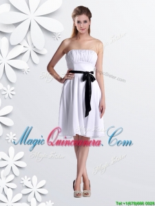 Elegant Empire Strapless Ruched and Be-ribboned White Dama Dress in Chiffon