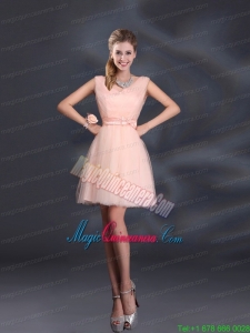 2015 Sweet Belt Mini Length Mother Dress for Quinceanera with V Neck