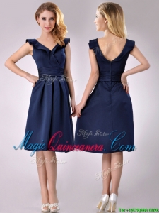 Beautiful V Neck Navy Blue Empire Dama Dress with Cap Sleeves