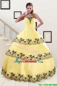 2015 Light Yellow Quinceanera Dress with Appliques and Ruffled Layers