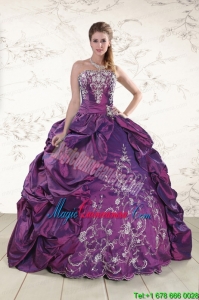 2015 Strapless Embroidery Quinceanera Dresses in Purple