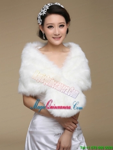 2015 Brand Pearl Front Closure Faux Fur White Wraps