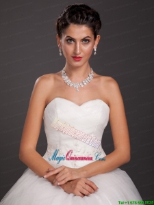 Luxurious Imitation Pearl Ladies Jewelry Set Including Necklace And Earrings