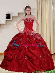 2015 Dramatic Strapless Quinceanera Dress with Embroidery and Pick Ups