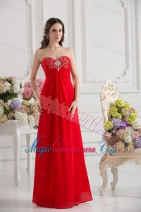 Empire Sweetheart Chiffon Beading Ruching Floor-length Dama Dresses in Red
