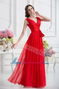 Empire V-neck Ruching Sashes Chiffon Dresses for Dama with Wine Red