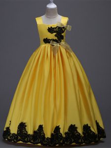 Sleeveless Appliques and Bowknot Zipper Little Girls Pageant Gowns