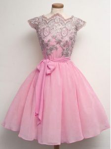Hot Selling Knee Length Rose Pink Dama Dress for Quinceanera Chiffon Cap Sleeves Lace and Belt