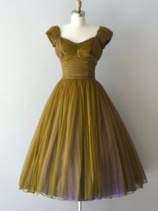 Latest Chiffon V-neck Cap Sleeves Lace Up Ruching Dama Dress for Quinceanera in Olive Green