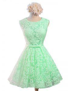 Most Popular Lace Sleeveless Knee Length Dama Dress for Quinceanera and Belt
