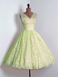 Traditional Lace V-neck Sleeveless Lace Up Lace Court Dresses for Sweet 16 in Yellow Green