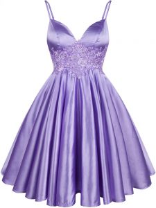 Graceful Knee Length Lilac Quinceanera Court Dresses Elastic Woven Satin Sleeveless Lace