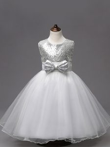Fashion White Ball Gowns Scoop Sleeveless Tulle Tea Length Zipper Sequins and Bowknot Pageant Dress Womens