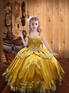 Modern Off The Shoulder Sleeveless Pageant Dress for Teens Floor Length Beading and Embroidery Gold Satin