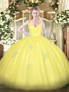Popular Yellow Ball Gowns Spaghetti Straps Sleeveless Tulle Floor Length Zipper Appliques Quinceanera Dress