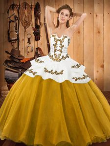 Custom Design Gold Sleeveless Embroidery Floor Length Sweet 16 Quinceanera Dress