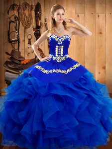 Sweetheart Sleeveless Vestidos de Quinceanera Floor Length Embroidery and Ruffles Royal Blue Satin and Organza