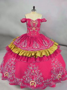 Satin Sleeveless Floor Length Quinceanera Gowns and Embroidery