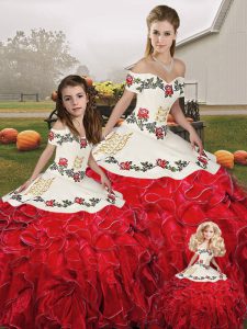 High Quality Sleeveless Floor Length Embroidery and Ruffles Lace Up 15th Birthday Dress with White And Red