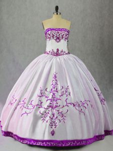 Artistic Floor Length Ball Gowns Sleeveless White And Purple Quince Ball Gowns Lace Up