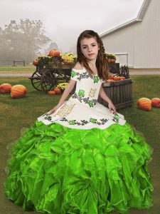 Sleeveless Floor Length Embroidery and Ruffles Lace Up Winning Pageant Gowns with