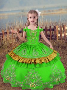 Nice Sleeveless Floor Length Beading and Embroidery Lace Up Little Girls Pageant Dress Wholesale with