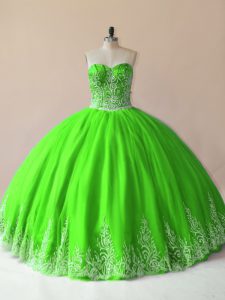 Stylish Ball Gowns Sweetheart Sleeveless Tulle Floor Length Lace Up Embroidery Quinceanera Gowns