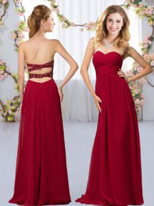 Deluxe Sleeveless Chiffon Floor Length Criss Cross Quinceanera Court Dresses in Wine Red with Beading