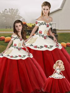Cute White And Red Sleeveless Embroidery Floor Length Quince Ball Gowns