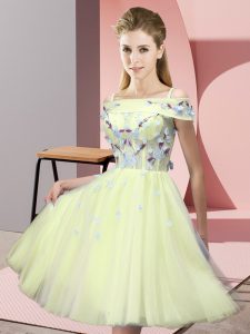 Colorful Yellow Short Sleeves Appliques Knee Length Quinceanera Dama Dress