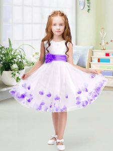 White Tulle Zipper Scoop Sleeveless Knee Length Pageant Gowns For Girls Appliques and Belt