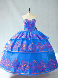 Edgy Sweetheart Sleeveless Organza Quinceanera Gowns Embroidery Lace Up