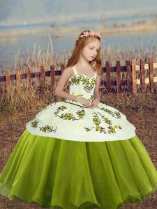 Sweet Sleeveless Organza Floor Length Lace Up Little Girl Pageant Gowns in Olive Green with Embroidery