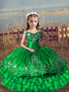 Green Sleeveless Floor Length Embroidery and Ruffled Layers Lace Up Pageant Gowns For Girls