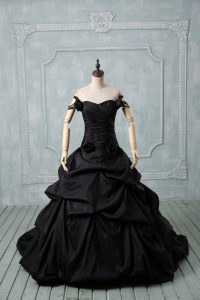 Captivating Black Ball Gowns Taffeta Off The Shoulder Sleeveless Pick Ups and Hand Made Flower Lace Up Ball Gown Prom Dress Brush Train