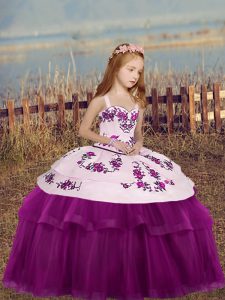 Customized Fuchsia Ball Gowns Tulle Straps Sleeveless Embroidery Floor Length Side Zipper Little Girls Pageant Dress