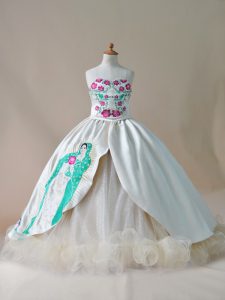 Satin Sleeveless Little Girls Pageant Gowns Sweep Train and Embroidery
