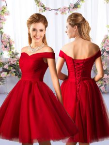 Customized Off The Shoulder Sleeveless Quinceanera Court Dresses Knee Length Ruching Red Tulle