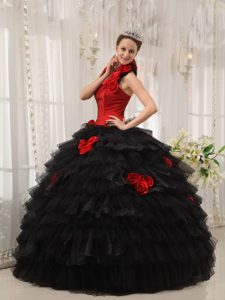 Red and Black Sweetheart Sweet Sixteen Dresses with Flowers