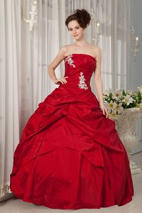 Red Strapless Taffeta Appliques Sweet 15 Dresses in Bristol