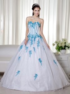 White Organza Sweetheart Dresses for Quinceanera Appliques Wholesale
