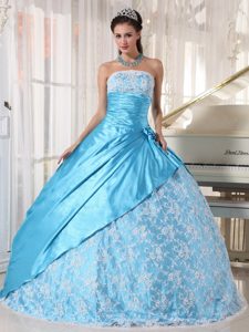 2013 Ruched Bodice Trajes De Quinceaneras Taffeta and Lace Aqua Blue