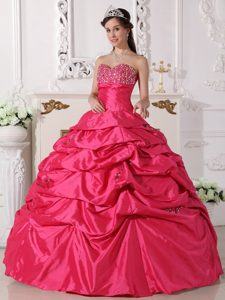 Red Pick-ups Appliques Quinceanera Gowns Beading for Quebec City